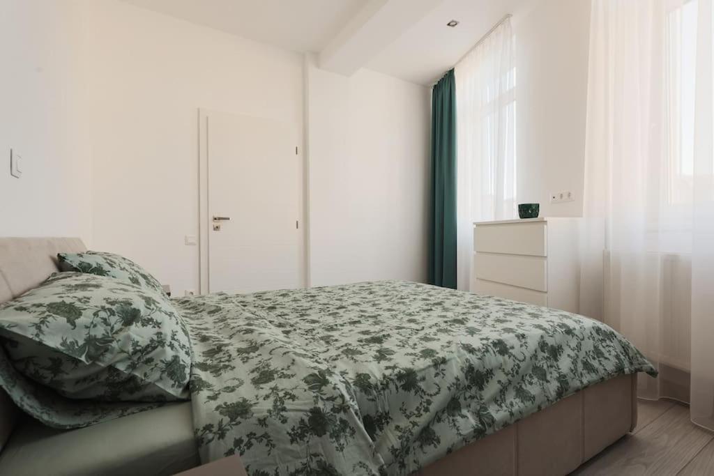 Ambassador Apartment Baia Mare Exteriér fotografie